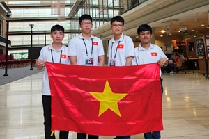 Đội tuyển quốc gia Việt Nam giành 4 Huy chương tại Olympic Tin học quốc tế 