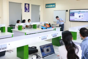 Giáo dục Hà Nội chú trọng ứng dụng công nghệ thông tin
