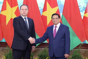 Thủ tướng Phạm Minh Chính và Thủ tướng Belarus. Ảnh: QUANG PHÚC