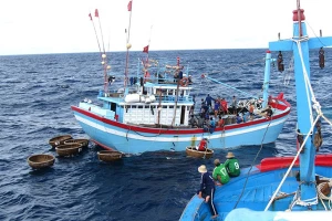 Chính phủ yêu cầu, đến tháng 4-2024: Không được còn tình trạng tàu cá Việt Nam đi khai thác hải sản trái phép