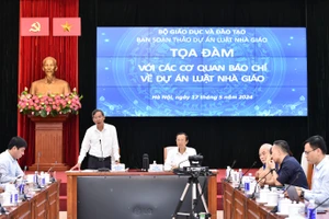 Quang cảnh buổi tọa đàm