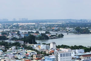 TP Biên Hòa từ trên cao nhìn về phía Cù lao Phố