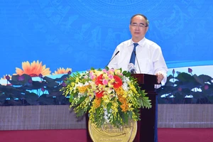 Bí thư Thành ủy TPHCM Nguyễn Thiện Nhân yêu cầu rà soát các nơi thi đua theo kiểu đối phó