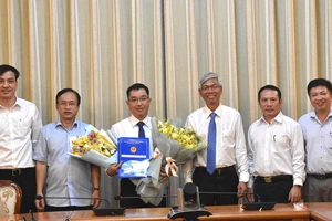 Ông Huỳnh Thanh Khiết giữ chức Phó Giám đốc Sở Xây dựng TPHCM