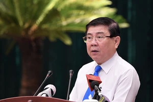 Chủ tịch UBND TPHCM Nguyễn Thành Phong: Hoạt động sản xuất - kinh doanh ở TPHCM vẫn có hiệu quả