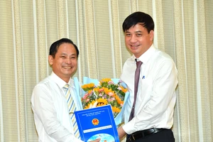 Ông Phạm Văn Lũy làm Phó Chủ tịch UBND huyện Bình Chánh