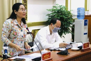 Chủ tịch HĐND TPHCM Nguyễn Thị Lệ, Chủ tịch Ủy ban Bầu cử TPHCM phát biểu tại điểm cầu TPHCM. Ảnh: LONG HỒ