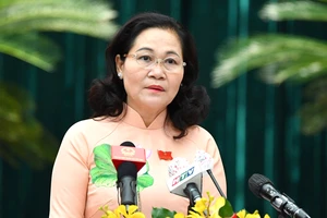 Chủ tịch HĐND TPHCM Nguyễn Thị Lệ: Đánh giá toàn diện và tìm ra hướng đi mới để phục hồi, phát triển TPHCM