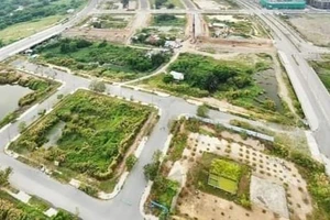 Cục trưởng Cục Thuế TPHCM Lê Duy Minh: Đề nghị gặp gỡ, đối thoại với doanh nghiệp trúng đấu giá đất ở Thủ Thiêm