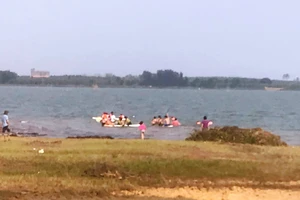 Hai học sinh chết đuối thương tâm ở hồ Trị An