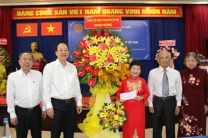 Câu lạc bộ Truyền thống Kháng chiến Khối Nhà báo Cao tuổi họp mặt kỷ niệm 98 năm Ngày Báo chí Cách mạng Việt Nam