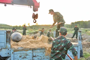Bộ Tư lệnh TPHCM tiêu hủy hơn 16 tấn bom, đạn