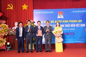 Thành lập Phân hiệu Thanh thiếu niên Việt Nam