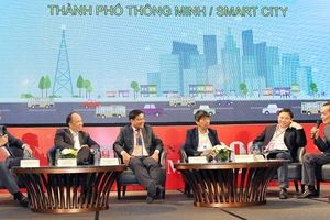 Thông điệp của Vietnam ICT Summit 2017 về cách mạng công nghiệp 4.0 là gì?