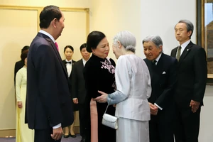 Nhà vua Nhật Bản và Hoàng hậu tham dự tiệc chiêu đãi của Việt Nam