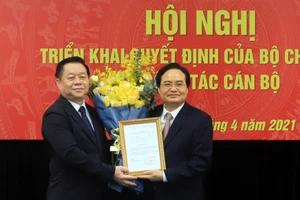 Bộ Chính trị bổ nhiệm đồng chí Phùng Xuân Nhạ giữ chức Phó Trưởng Ban Tuyên giáo Trung ương