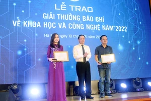 Trao Giải thưởng báo chí về khoa học - công nghệ năm 2022