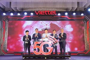 Nhà máy thông minh đầu tiên ở Việt Nam vận hành mạng 5G riêng do Viettel cung cấp