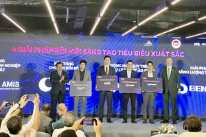 VNPT HKD và OneSME được vinh danh là giải pháp đổi mới sáng tạo Việt Nam 2023