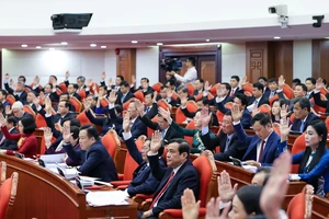 Ban Chấp hành Trung ương Đảng quyết định kỷ luật các đồng chí Lê Đức Thọ và Trịnh Văn Chiến