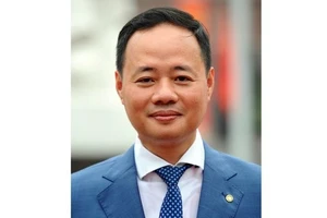 Tân Thứ trưởng Bộ KH-CN Trần Hồng Thái