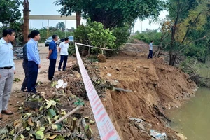 Hà Tĩnh: Sạt lở nghiêm trọng bờ sông Minh 