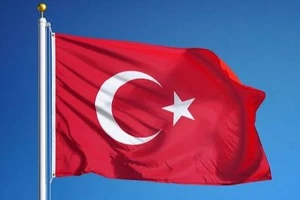 Điện mừng kỷ niệm lần thứ 100 Quốc khánh Thổ Nhĩ Kỳ