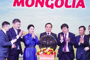 Lãnh đạo hai nước Việt Nam, Mông Cổ tham dự nghi thức công bố đường bay mới Ulaanbaatar và Nha Trang của Vietjet