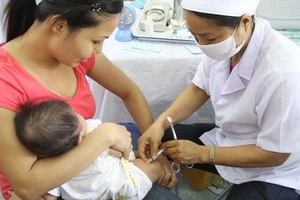 TPHCM: Nhiều vaccine tiêm chủng mở rộng đã hết