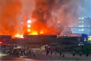Vụ cháy lớn tại một lán trại công nhân ở KCN Quang Châu, Bắc Giang vào tháng 10-2023