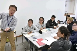 Cơ hội làm việc, thực tập sinh ở Hàn Quốc, Nhật Bản