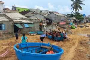 Cà Mau: Xây dựng 490 nhà chống chịu với bão cho người dân ven biển