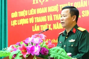 Đại tá Tống Văn Thanh phát biểu tại họp báo