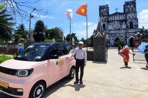 Phú Yên ra mắt taxi điện mini giá rẻ