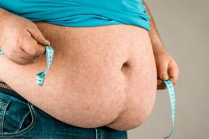 Lượng mỡ thừa trong cơ thể có liên quan đến nguy cơ mắc bệnh ung thư cao hơn. Ảnh: New Atlats