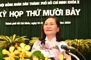 Đồng chí Nguyễn Thị Lệ, Phó Bí thư Thành ủy, Chủ tịch HĐND TPHCM làm Trưởng đoàn giám sát chuyên đề về thực hiện Nghị quyết 98/2023/QH15