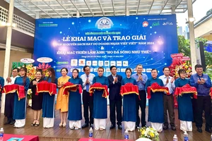 Khai mạc Tuần lễ Doanh nhân và Sách năm 2024