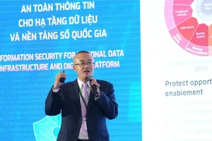 Ông Li Hai, Giám đốc An ninh Bảo mật, Quan hệ Chính phủ và Truyền thông của Huawei tại sự kiện Vietnam Cyber Security Day 2024