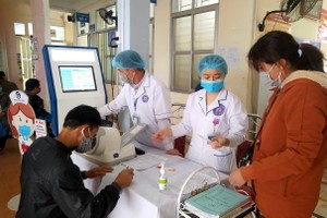 Health Minister urges to cut down procedures to please patients, businesses