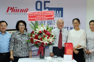 Lãnh đạo TPHCM thăm các cơ quan báo chí nhân Ngày Báo chí Cách mạng Việt Nam
