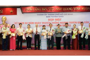 Ban Tuyên giáo Thành ủy TPHCM tổ chức 92 năm Ngày truyền thống ngành tuyên giáo của Đảng 