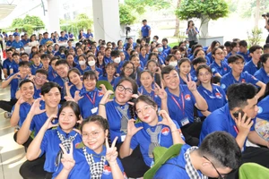 500 sinh viên Học viện Cán bộ TPHCM tham gia chiến dịch tình nguyện Mùa hè xanh lần 7