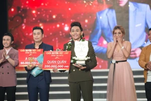 Hồng Thanh trở thành quán quân bảng tài năng Cười xuyên Việt 2017