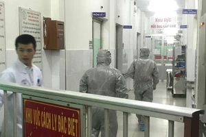 Khu vực hai cha con bệnh nhân người Trung Quốc vẫn đang được theo dõi và điều trị tại Bệnh viện Chợ Rẫy