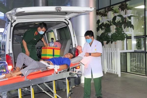 Bệnh nhân được chuyển đến Bệnh viện Quân y 175 trong tình trạng vẫn hôn mê, sốt nhẹ
