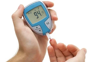 Kiểm tra đường huyết thường xuyên để kịp thời phát hiện tiền đái tháo đường