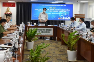 Phó Ban Chỉ đạo phòng chống dịch Covid-19 TPHCM Phạm Đức Hải chủ trì buổi họp báo