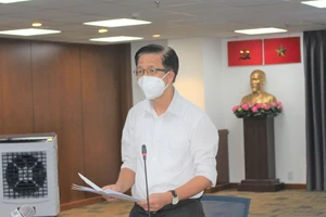 Phó Trưởng ban chỉ đạo phòng chống dịch Covid-19 Phạm Đức Hải thông tin tại cuộc họp báo