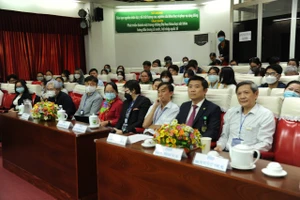 Các đại biểu tham dự tại hội thảo