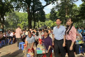 Quận Tân Bình phát động tuần lễ “Vì dân phục vụ” gắn với du lịch
